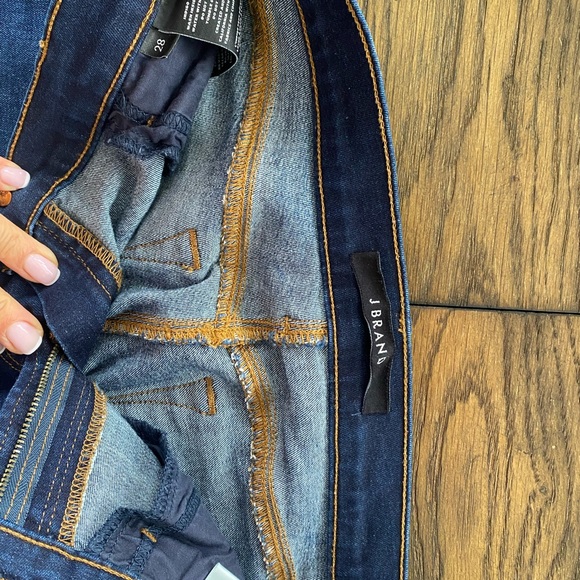 J BRAND blue denim - Picture 6 of 8